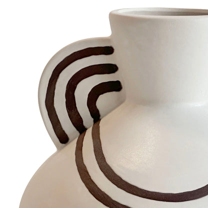 Earthenware - Line Art Wide-Bodied Vase - Cream
