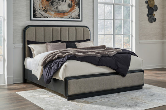 Rowanbeck  Upholstered Panel Bed