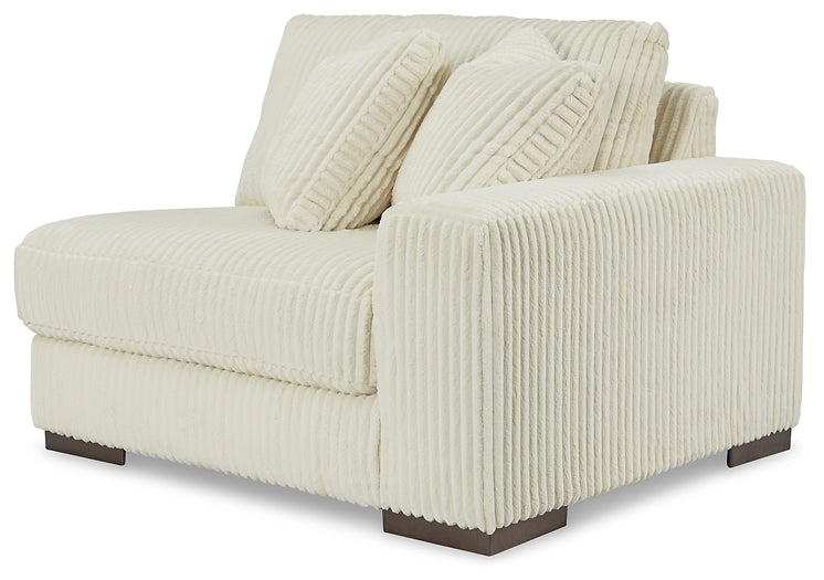 Lindyn 6-Piece Sectional