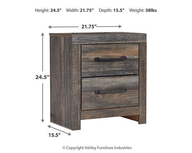 Drystan Queen Panel Bed with Mirrored Dresser and Nightstand