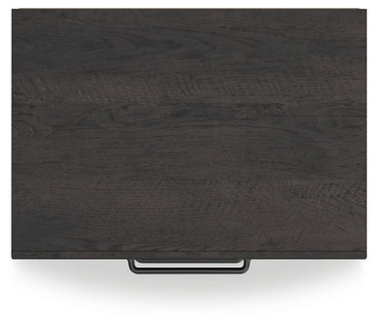 Hollivern Full Panel Bed with Mirrored Dresser and Nightstand