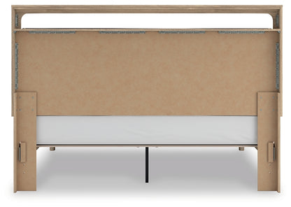 Kinlanni King Upholstered Platform Bed