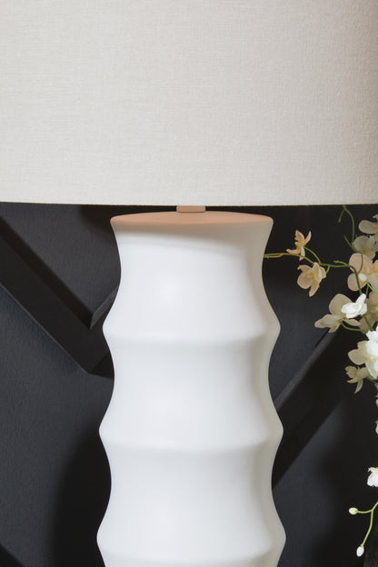 Veraleigh Poly Table Lamp (1/CN)