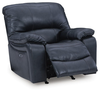 Leesworth Sofa, Loveseat and Recliner