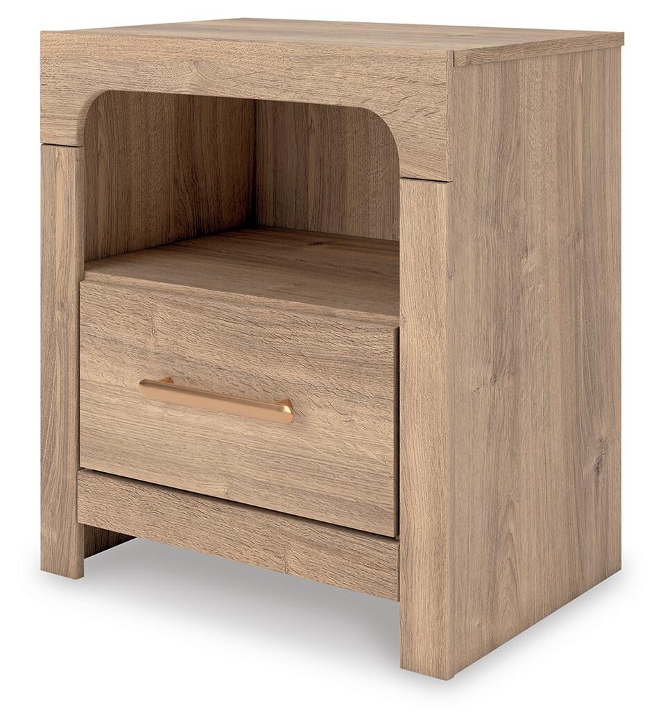 Kinlanni Queen Upholstered Platform Bed, Dresser, Mirror and Nightstand
