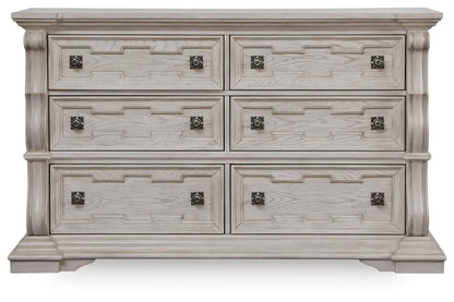 Bruchandi Dresser