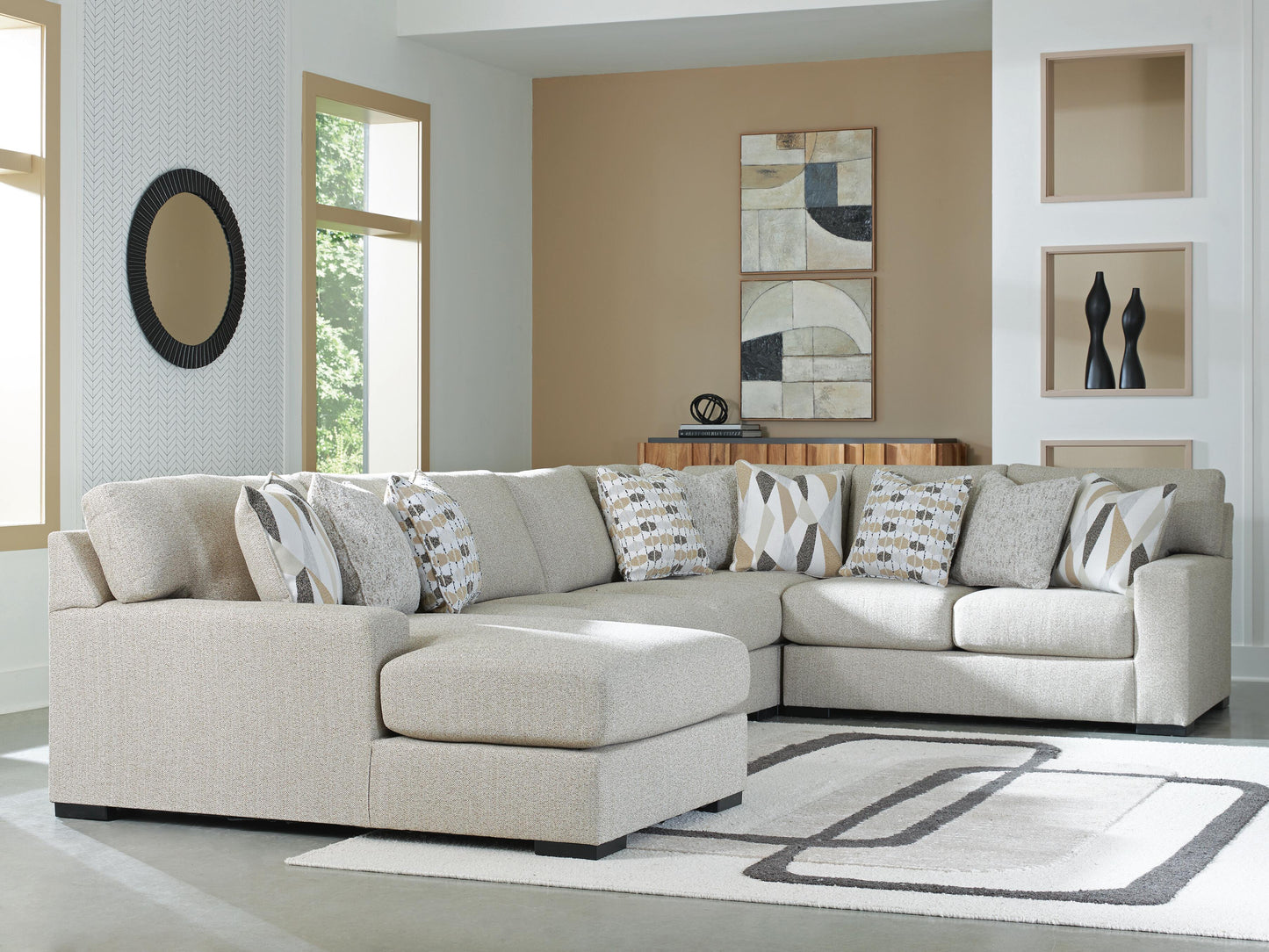 Laurelgrove 5-Piece Sectional with Chaise
