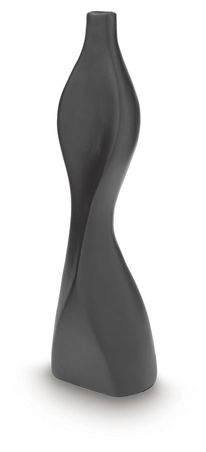 Judsen Vase
