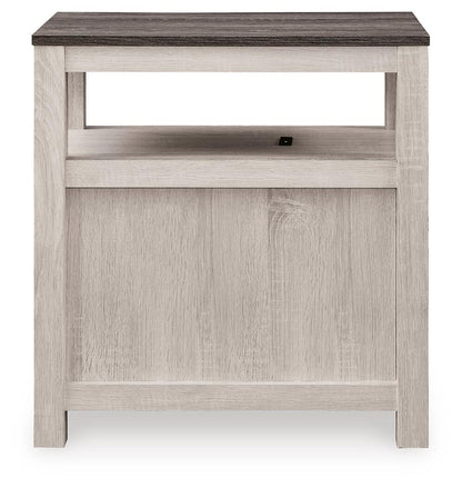 Fendenmore Chair Side End Table