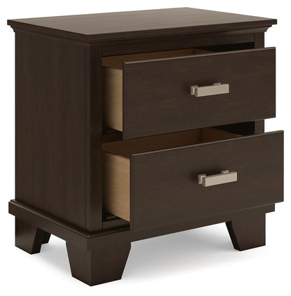 Covetown King Panel Bed, Dresser, Mirror, Chest and Nightstand