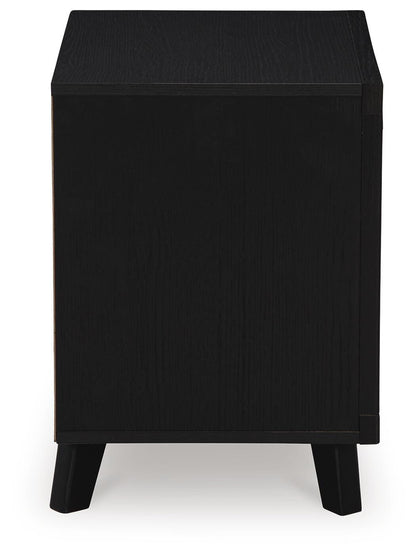 Danziar Queen Panel Bed, Dresser, Mirror and Nightstand
