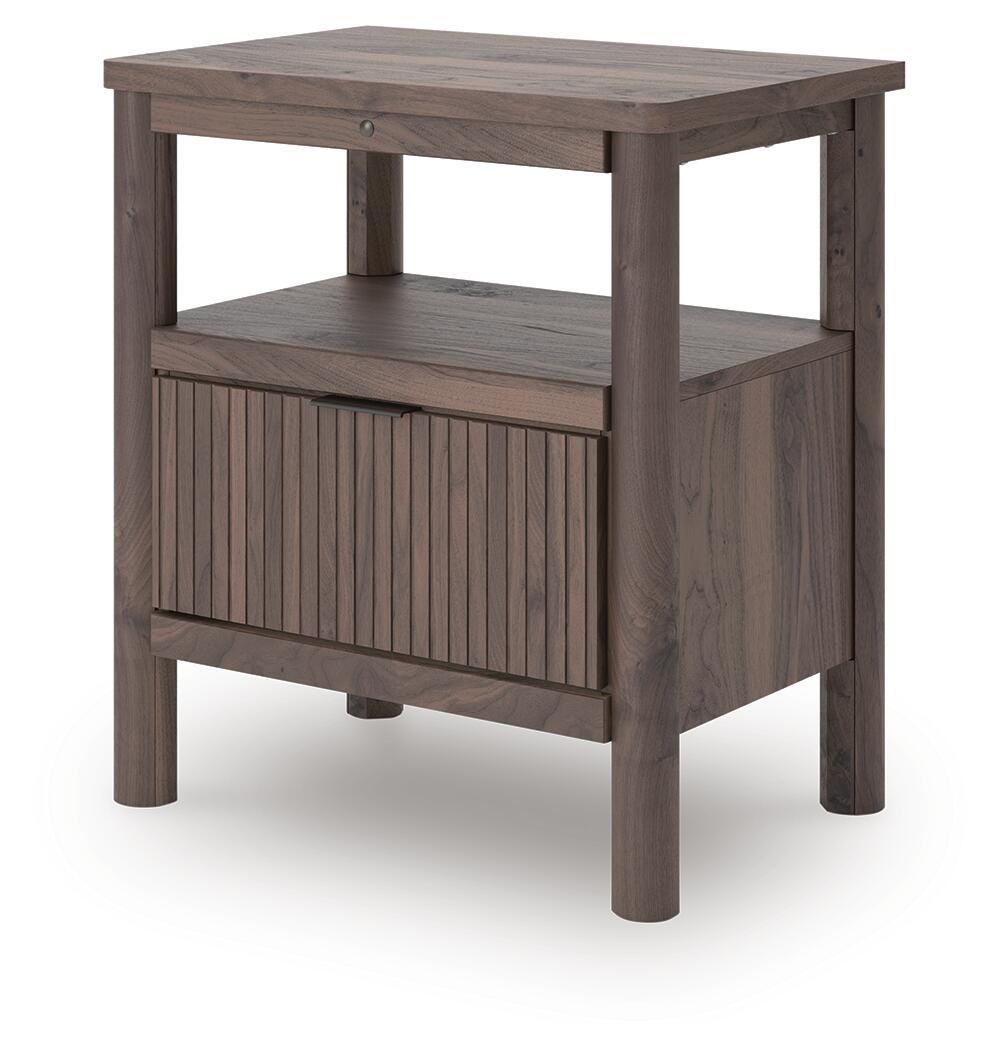 Pamytta Full Panel Platform Bed, Dresser, Mirror, Chest and Nightstand
