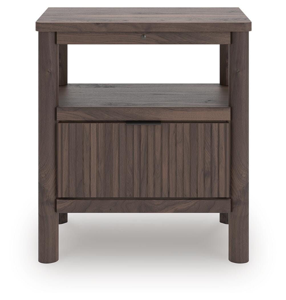 Pamytta King Upholstered Panel Bed, Dresser, Mirror and Nightstand