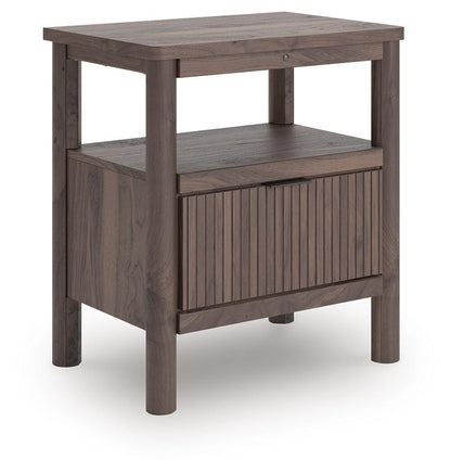 Pamytta Queen Upholstered Panel Platform Bed, Dresser, Mirror and Nightstand