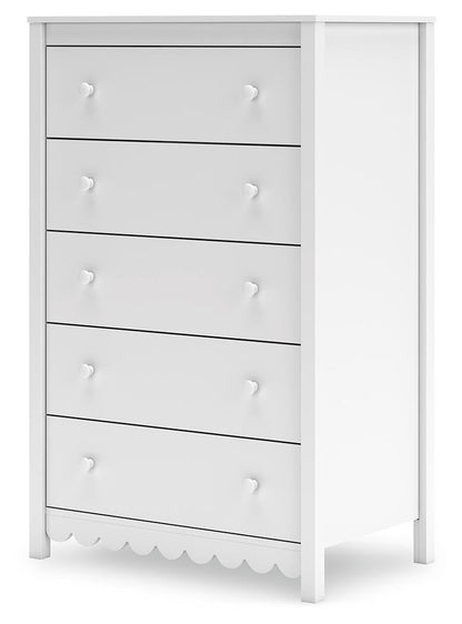 Hallityn Five Drawer Chest