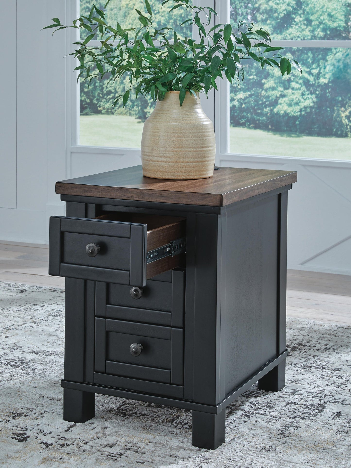 Wildenauer Chair Side End Table