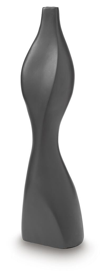 Judsen Vase