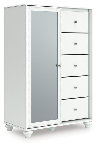 Kozlani Dressing Chest