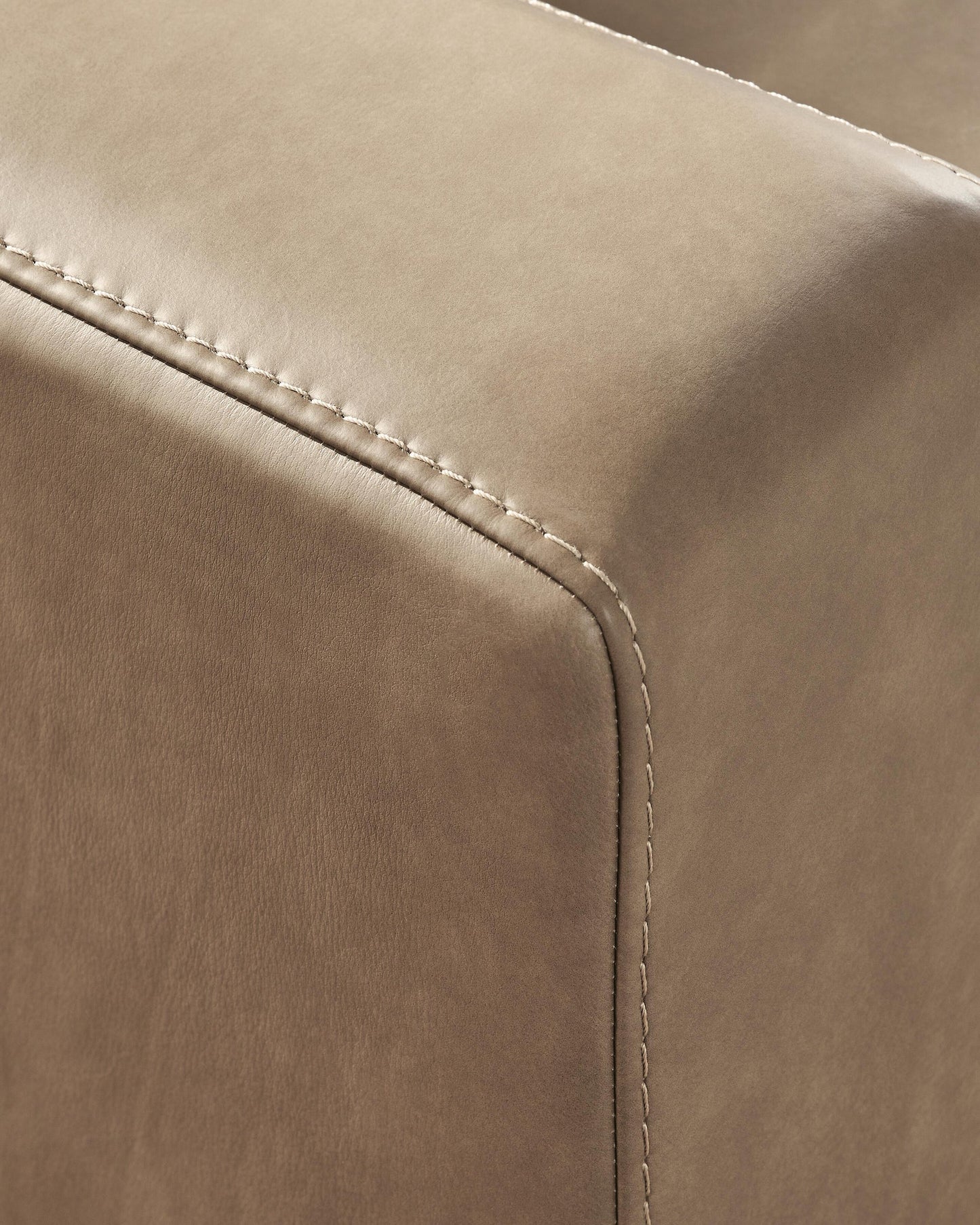 Veronella 2-Piece Sectional Sofa