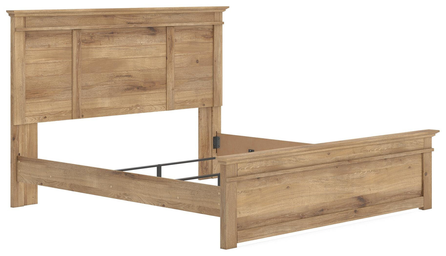 Makidern King Panel Bed