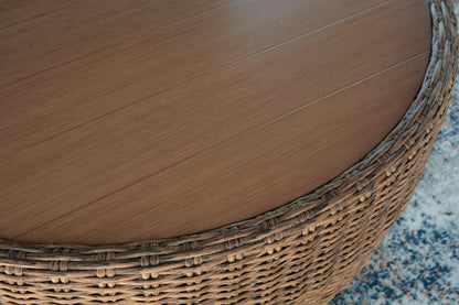 Double Point Round Cocktail Table