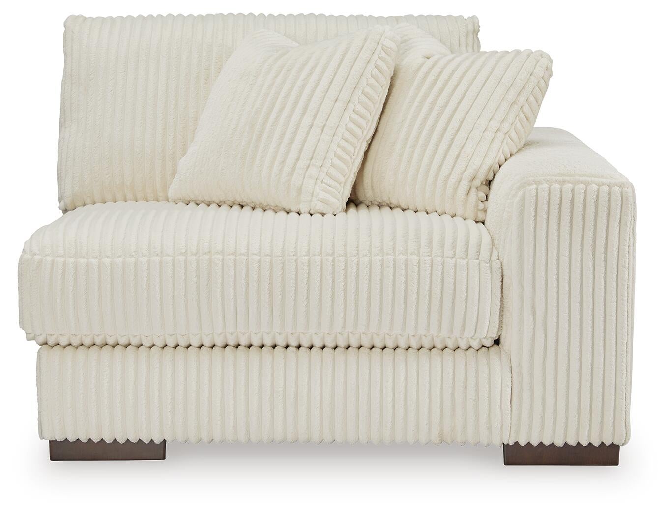 Lindyn 6-Piece Sectional