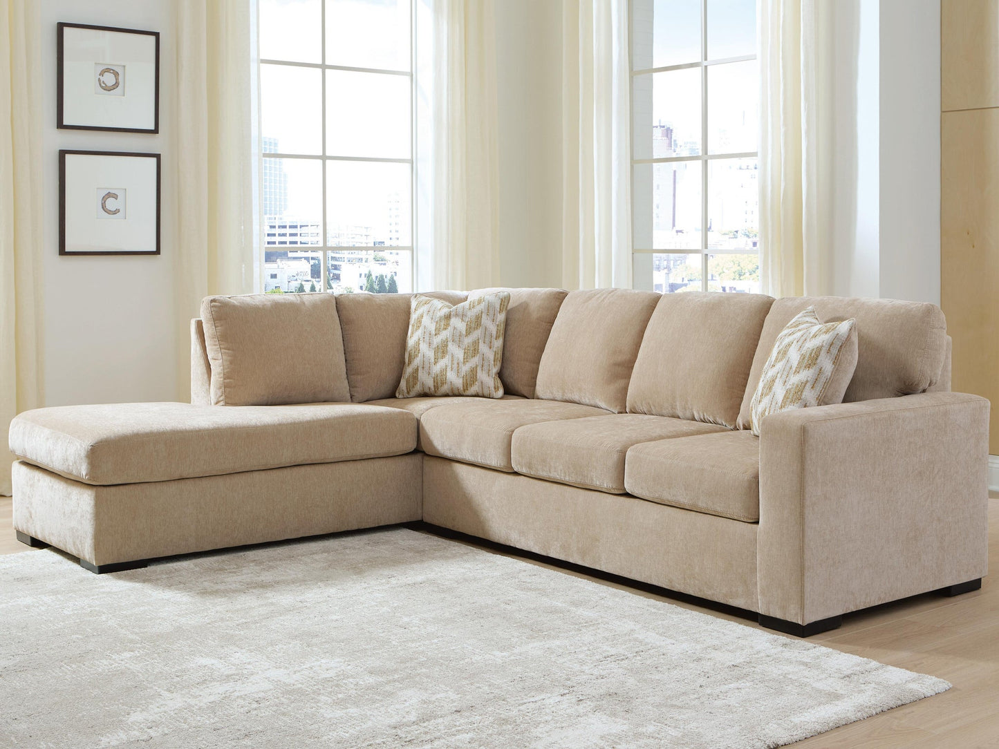 Bridgepoint 2-Piece Sectional with Chaise