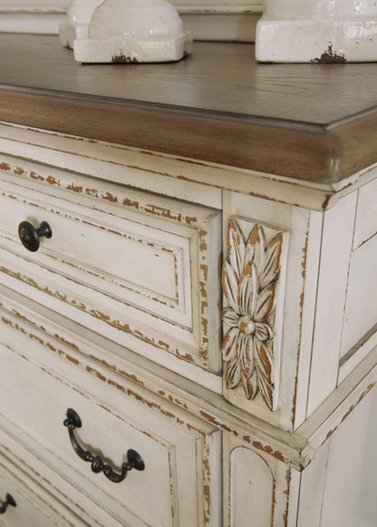Realyn King Upholstered Panel Bed with Mirrored Dresser