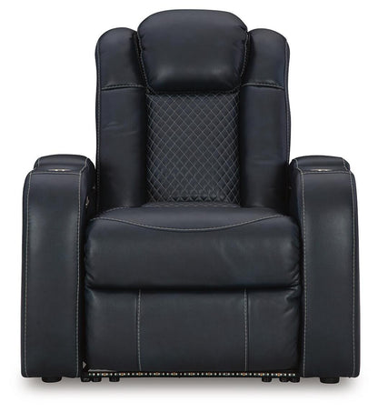 Fyne-Dyme Sofa, Loveseat and Recliner