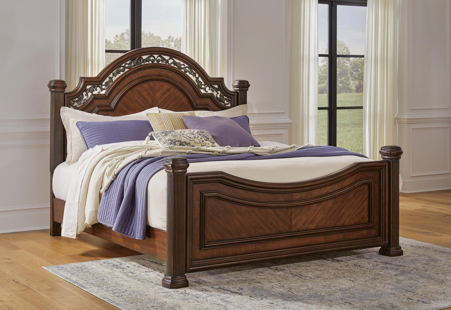 Lavinton California King Poster Bed with Mirrored Dresser