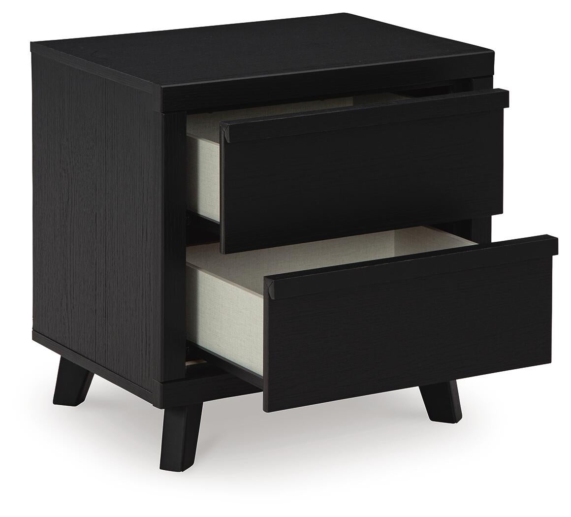 Danziar King Panel Bed, Dresser, Mirror and Nightstand