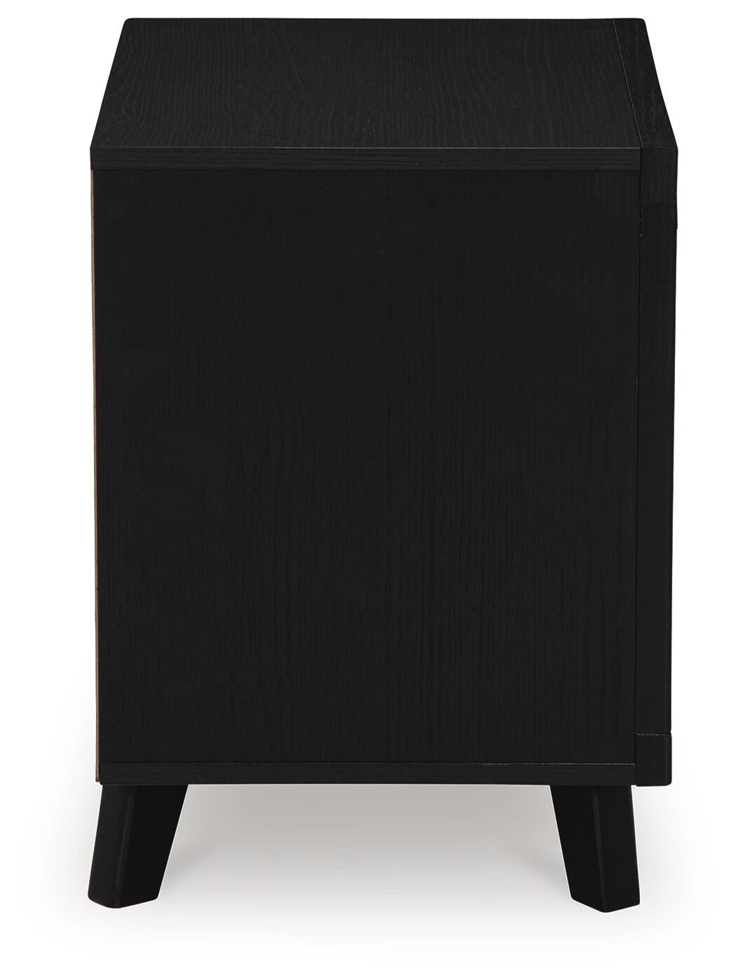 Danziar King Panel Bed, Dresser, Mirror, Chest and Nightstand