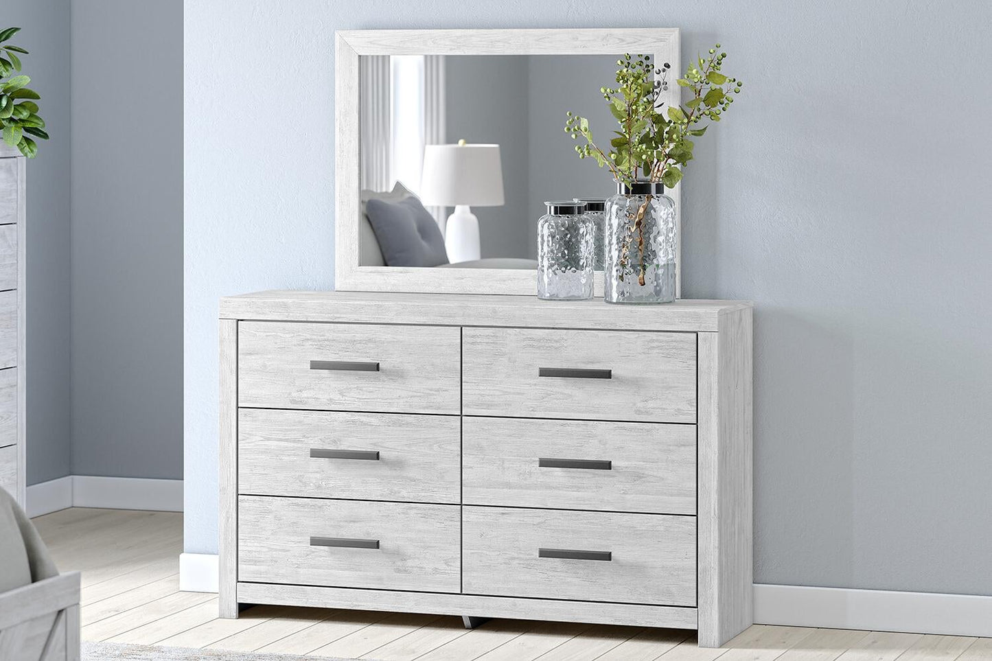 Cayboni King Panel Bed with Mirrored Dresser and Nightstand