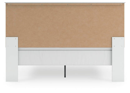 Bostwick Shoals King Panel Bed, Dresser, Mirror and Nightstand