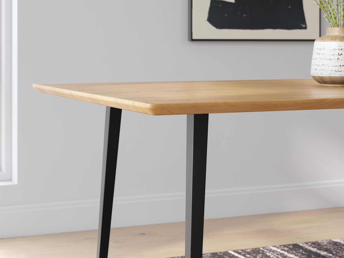 Gretlynn Dining Table and 6 Chairs