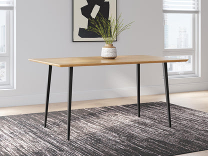 Gretlynn Dining Table and 4 Chairs